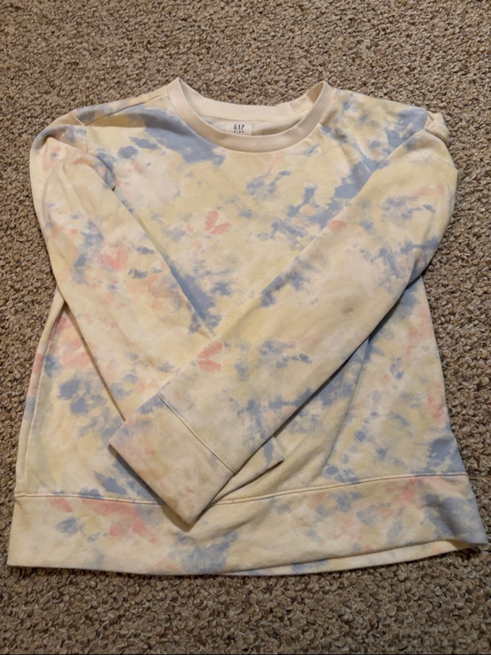 GAP Tie-Dye Sweatshirt in Pastel Yellow, Blue & Pink